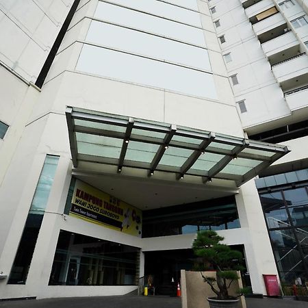 Hotel Collection O 29 Twin Tower Surabaya Esterno foto