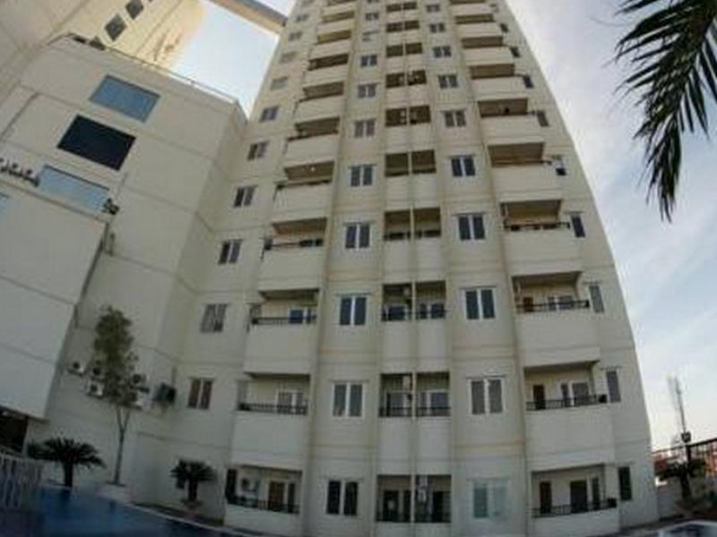 Hotel Collection O 29 Twin Tower Surabaya Esterno foto